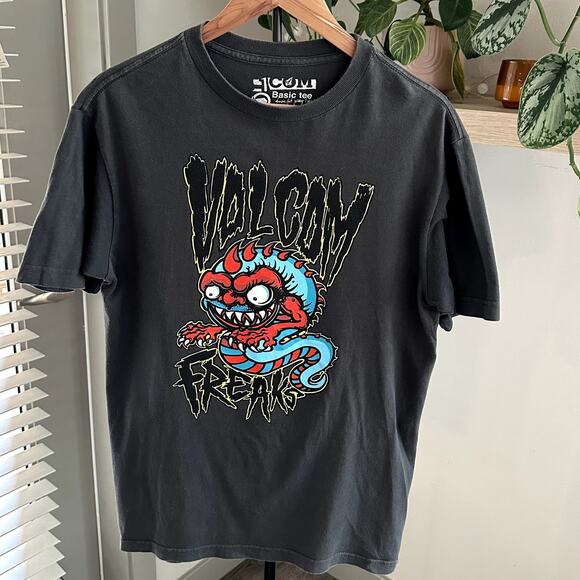 Volcom Other - Volcom Dark Grey Freaks Cotton Graphic Tee Men’s Size M Black Skater Streetwear